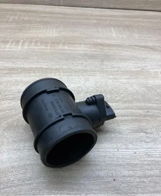 Chrysler Voyager Mass air flow meter 05293155AB 0281002451