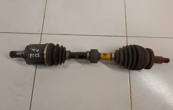 Hyundai Santa Fe Front driveshaft 495002W100