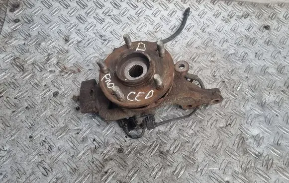 KIA Ceed Front wheel hub