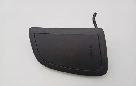 Suzuki Swift I Seat airbag 8585062J00
