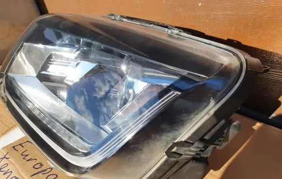 Volkswagen Amarok Headlight/headlamp 2H3941031B