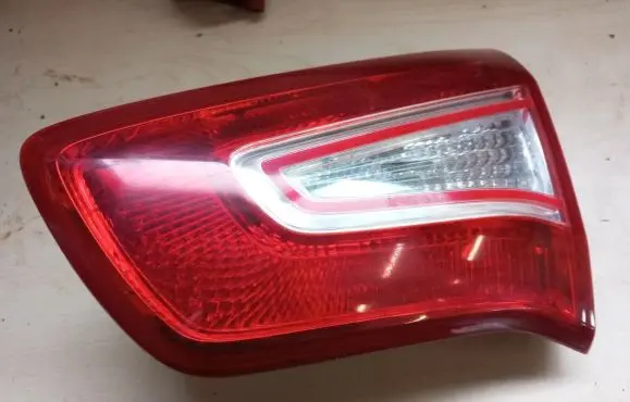 KIA Sportage Tailgate rear/tail lights 924603W010