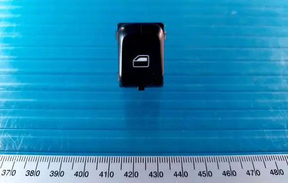 Audi A4 S4 B8 8K Electric window control switch 8K0959855A