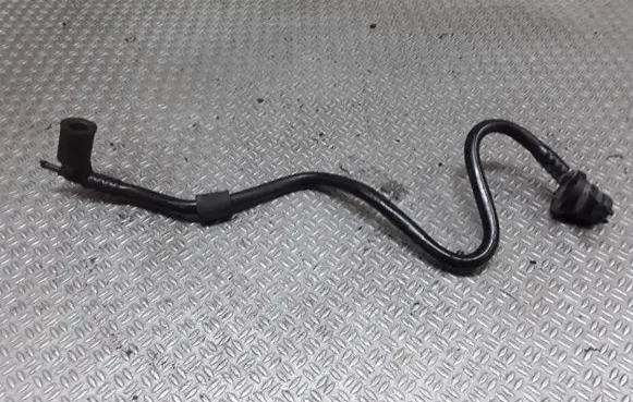 Volkswagen PASSAT B6 Vacuum line/pipe/hose 1K0612041