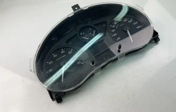 Citroen Berlingo Speedometer (instrument cluster) 9801642280