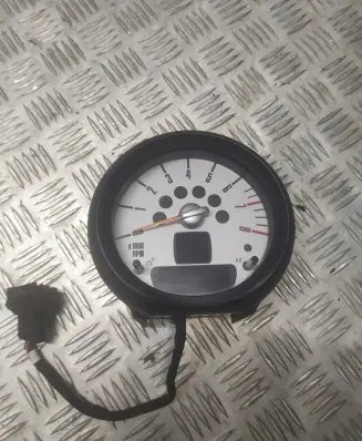 Mini Cooper Countryman R60 Speedometer (instrument cluster) 9232439