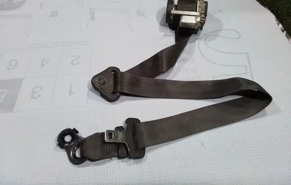 Renault Master III Front seatbelt 868840018R
