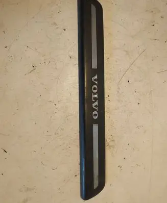 Volvo V50 Front sill trim cover 30744287