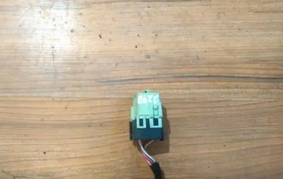 BMW 3 E46 Other relay v23134k59x312 61368373700