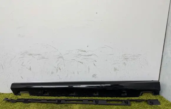 Mercedes-Benz ML AMG W166 Sill a1666980754