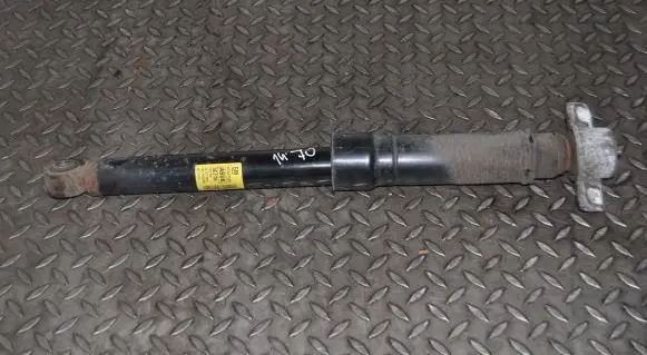 Chevrolet Trax Rear shock absorber/damper 95367160