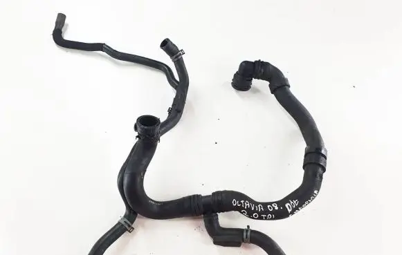 Skoda Octavia Mk2 (1Z) Engine coolant pipe/hose