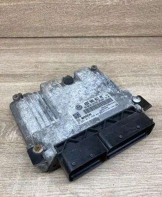 Volkswagen PASSAT B6 Engine control unit/module ECU 03G906021NK 0281013440