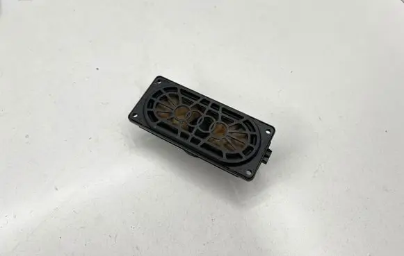 Audi TT TTS Mk2 Panel speaker