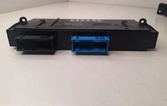 BMW 3 E92 E93 Comfort/convenience module 532420122 1030300323 9187533