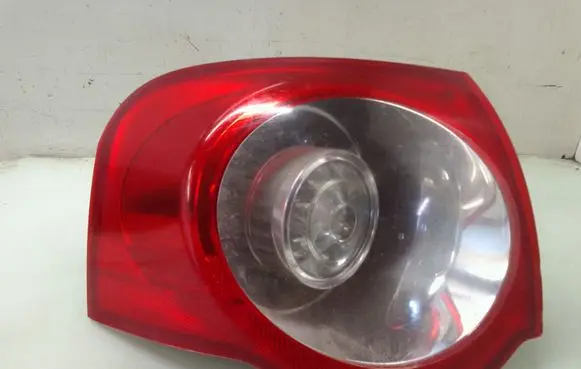 Volkswagen PASSAT B6 Rear/tail lights 3C9945095