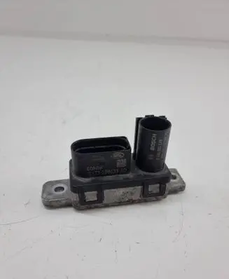 Land Rover Range Rover Sport L494 Glow plug pre-heat relay Gx7312b533ad