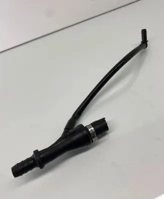 BMW 5 E39 Vacuum line/pipe/hose 11611436204