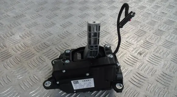 Audi S5 Gear shifter/selector 8W1713041F