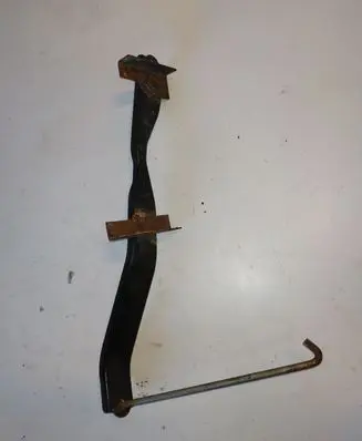 Toyota Corolla Verso E121 Battery bracket 