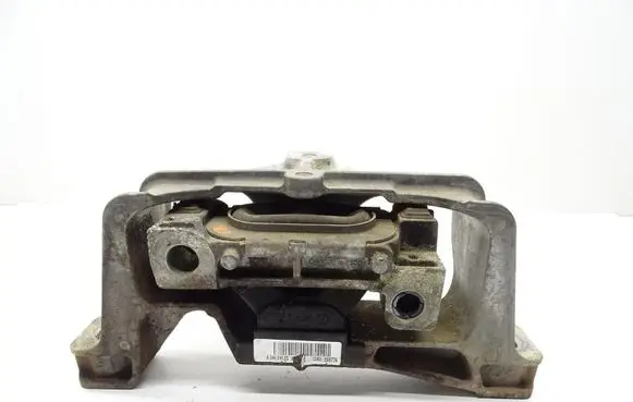 Mercedes-Benz A W176 Engine mount vacuum valve A2462402517