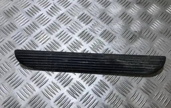 Nissan Almera Tino Rear sill trim cover 769b2bu000