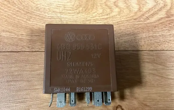 Volkswagen Golf IV Other relay 4B0955531C B161299 72WA403