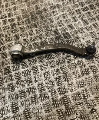 Mercedes-Benz E A207 Front lower control arm/wishbone 2043306811 A2043306811
