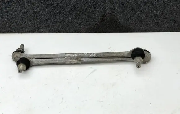 Toyota Prius (XW30) Front anti-roll bar/stabilizer link 