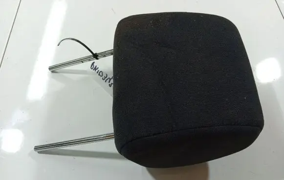 Toyota Corolla E120 E130 Front seat headrest 
