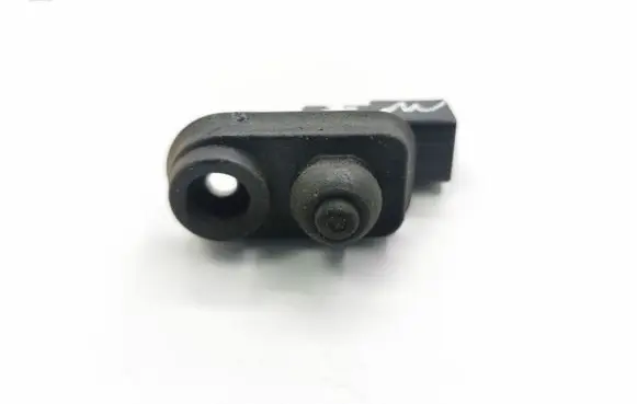 Mitsubishi Outlander Rear door sensor 
