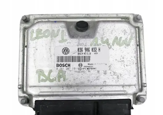 Seat Leon (1M) Engine control unit/module 036906032H