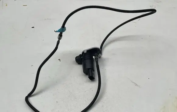 Ford Kuga II Rear glass lock/latch Q952 JX7B17K624CA