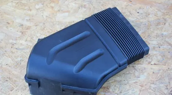 Audi A4 S4 B7 8E 8H Intercooler air guide/duct channel 8E0129617D