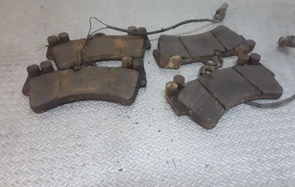 Volkswagen Touareg I Brake pads (front) 