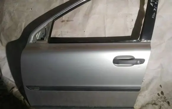 Volvo XC90 Front door pilkos