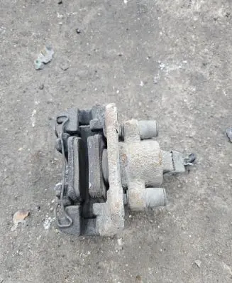 Volvo V70 Front brake caliper