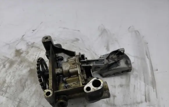 Oil pump