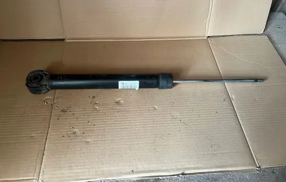 Audi A4 S4 B8 8K Rear shock absorber/damper 8K0513035AR 8K0035AR