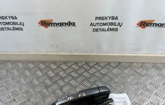 Suzuki Grand Vitara II Rear door exterior handle