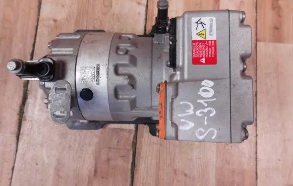 Volkswagen ID.4 Air conditioning (A/C) compressor (pump) 1EA820808C
