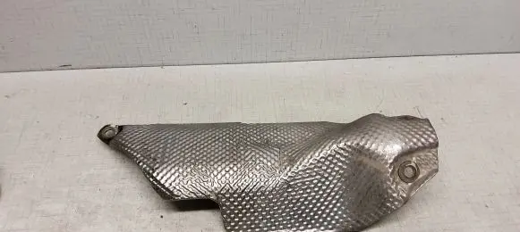 Jeep Grand Cherokee Exhaust heat shield
