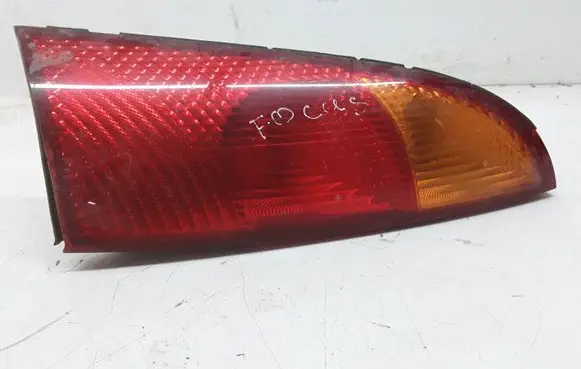 Ford Focus Rear/tail lights XS4113404