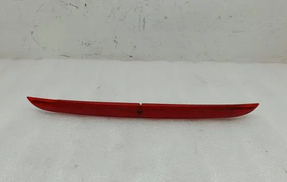 Volkswagen Touareg I Third/center stoplight 7L6945097B