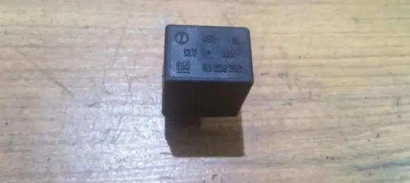 Opel Vectra B Other relay 90229206
