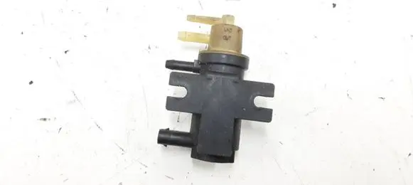Mercedes-Benz E W212 Turbo solenoid valve A0091533 70078208