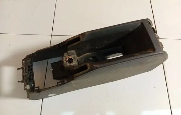 Opel Zafira B Center console 13144422