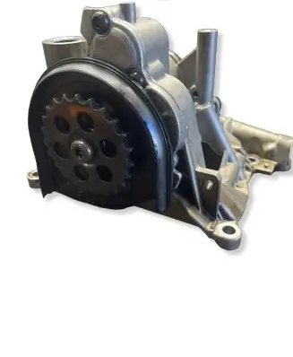 BMW 5 F10 F11 Oil pump 7823009