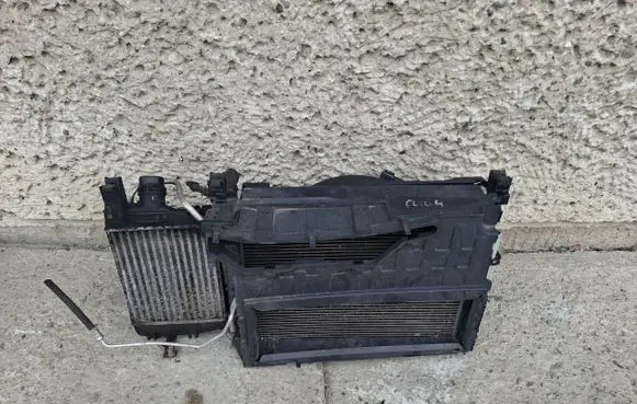 Renault Clio IV Intercooler radiator 