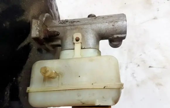 Audi A3 S3 8L Master brake cylinder 21027099